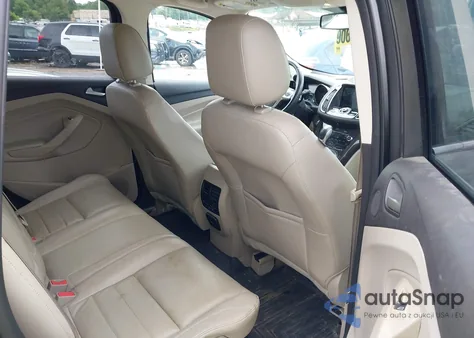 2016 Ford Escape Titanium из США, поврежденный, VIN 1FMCU9JX5GUB19582